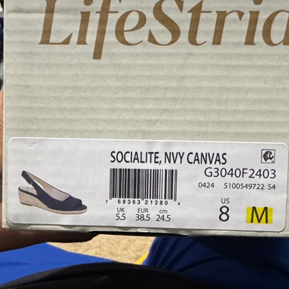 New With Tags—Life Stride Navy Espadrille Wedges - Picture 3 of 3